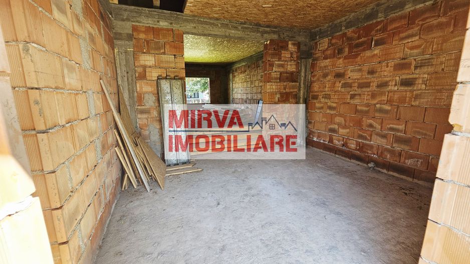 🏡 Casă la roșu cu 4 camere, 122 mp utili, teren 465 mp – Băicoi - Poză 47