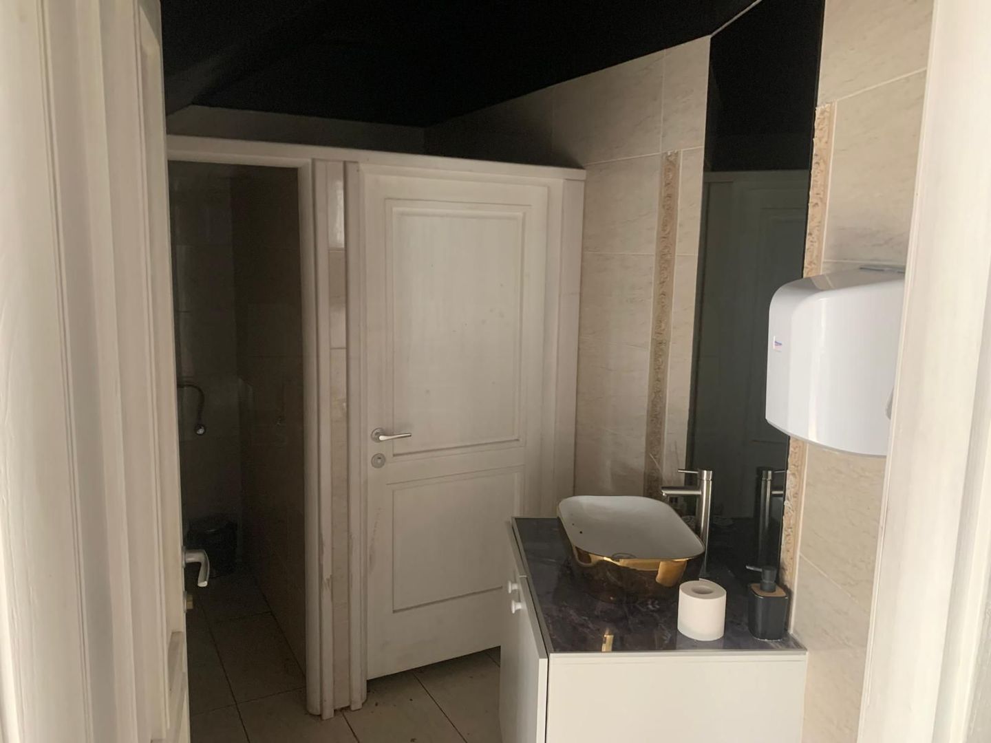 Spațiu comercial de închiriat | Cajvana | 300 mp + terasă 300 mp - Poză 9