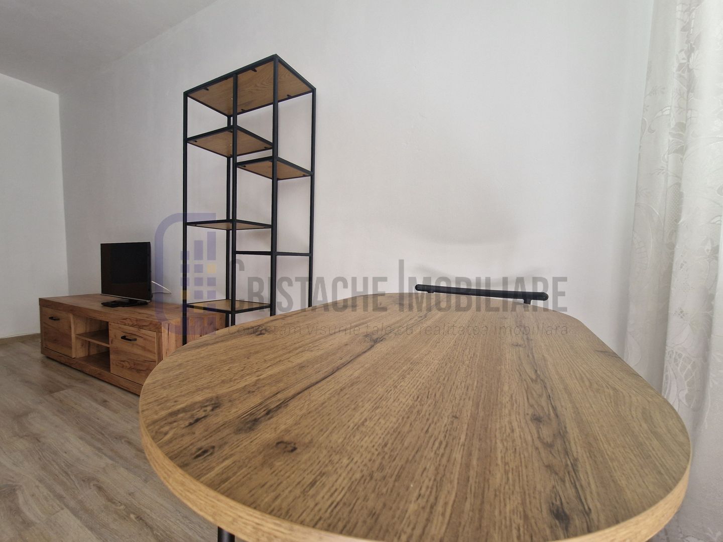 Garsoniera spatioasa si curata | Str. Vladeasa (Ghencea) | metrou la 15 min. - Poză 2