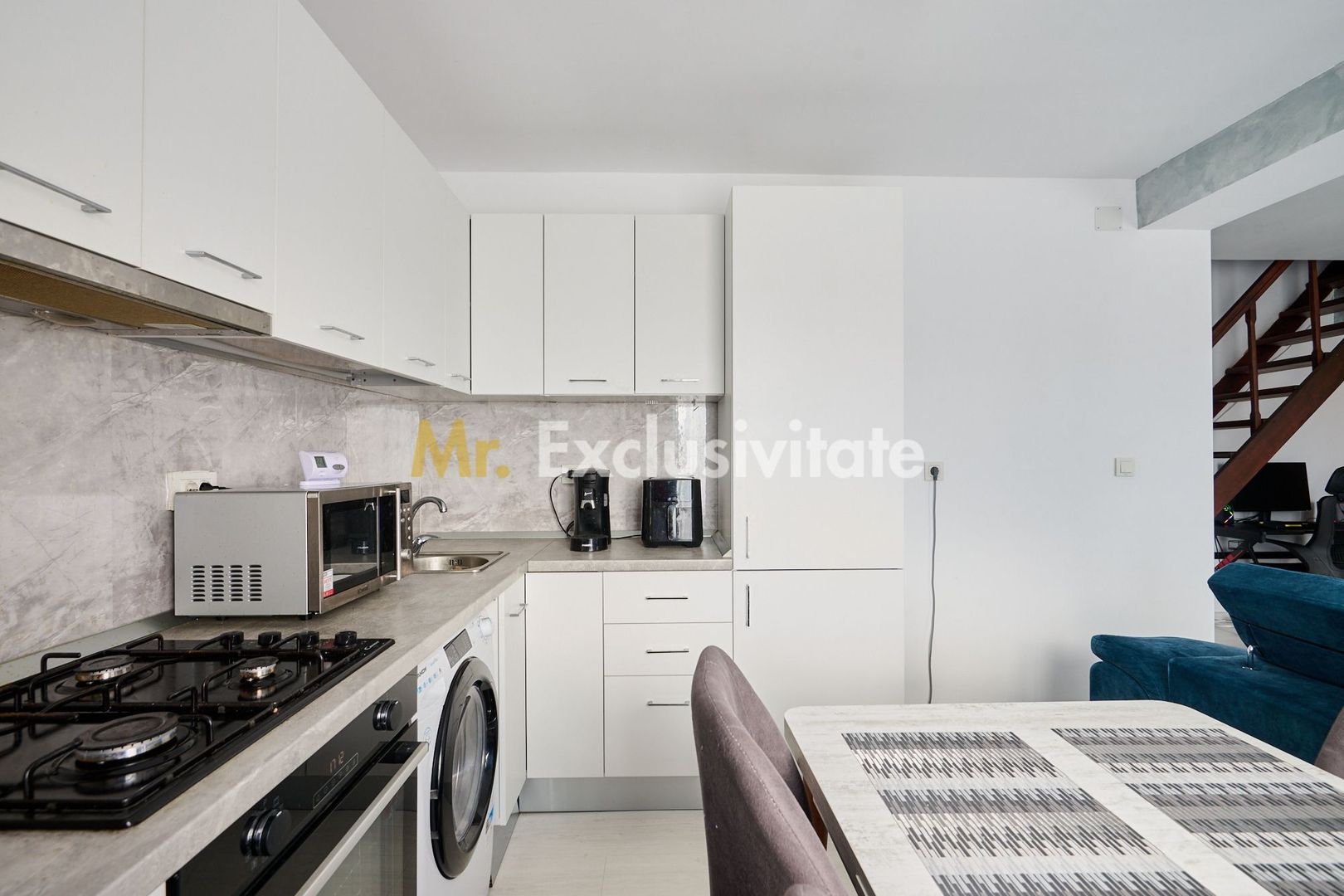 Apartament modern cu 2 camere și mansardă - Eremia Grigorescu - Poză 3