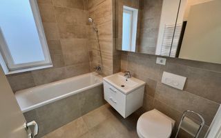 Apartament de lux cu 2 camere si parcare privata in Torontalului - Poză 7