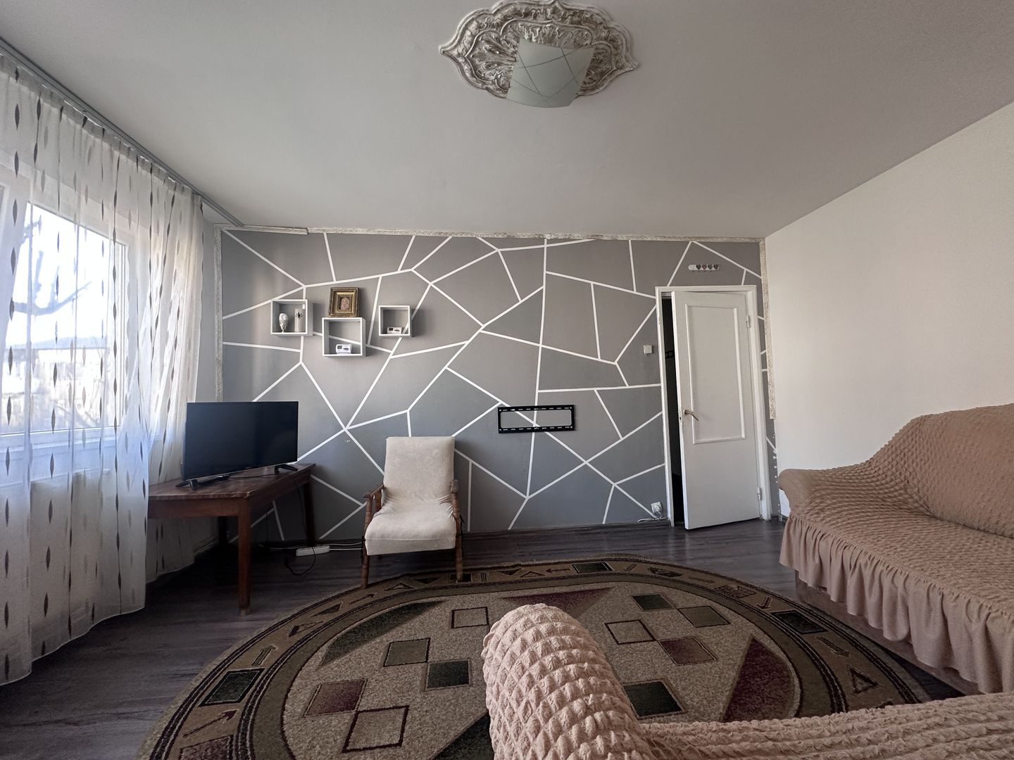 Etajul 3! Inchiriere apartament cu 2 camere in Targoviste - micro 11 - Poză 5