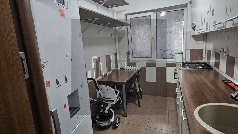 Apartament 2 camere Alexandru Obregia Sector 4 - Poză 7