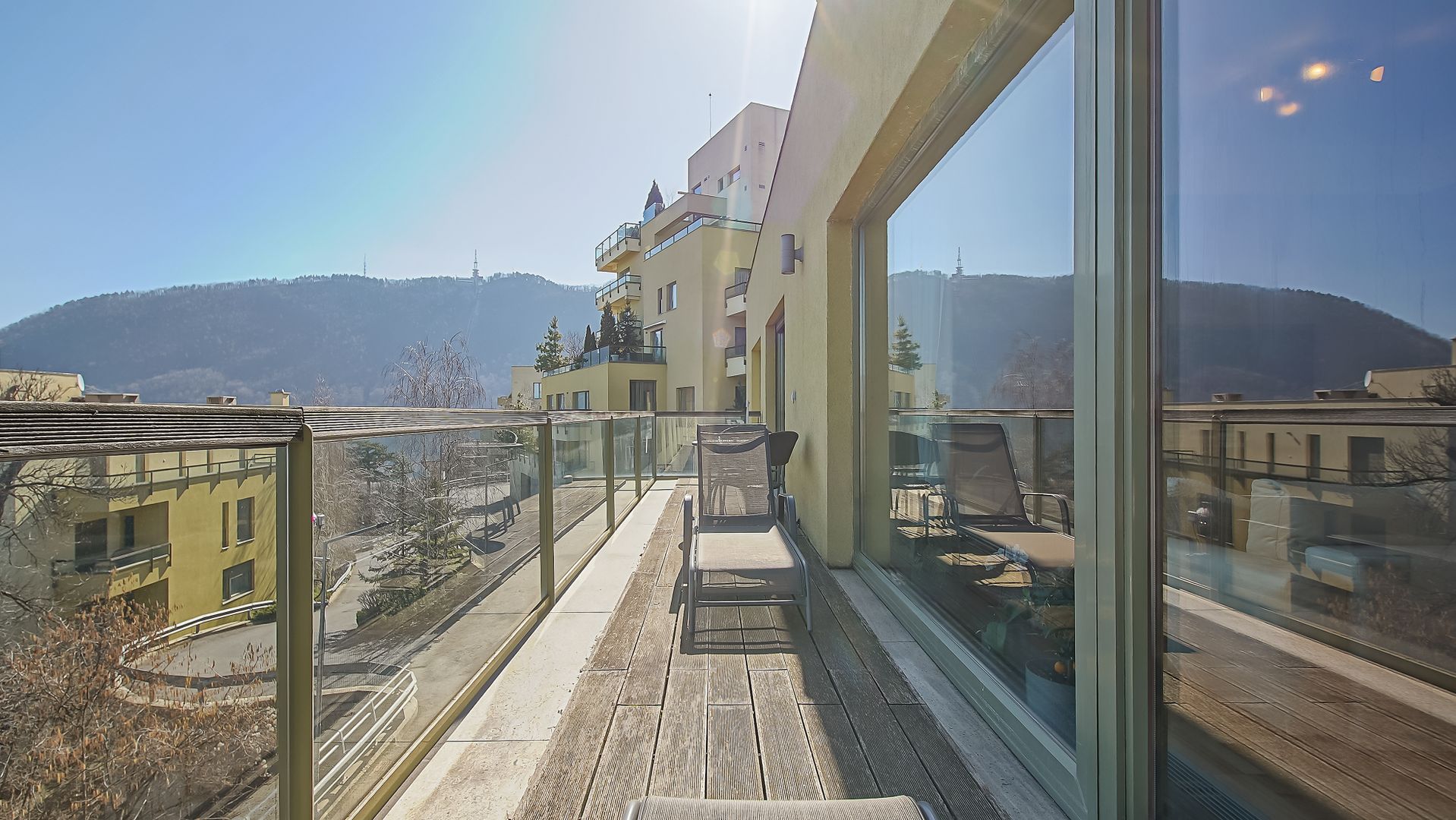 2 CAMERE 81 MP | DOUA BAI, TERASA SI BOXA | BELLEVUE DRUMUL POIENII - Poză 8