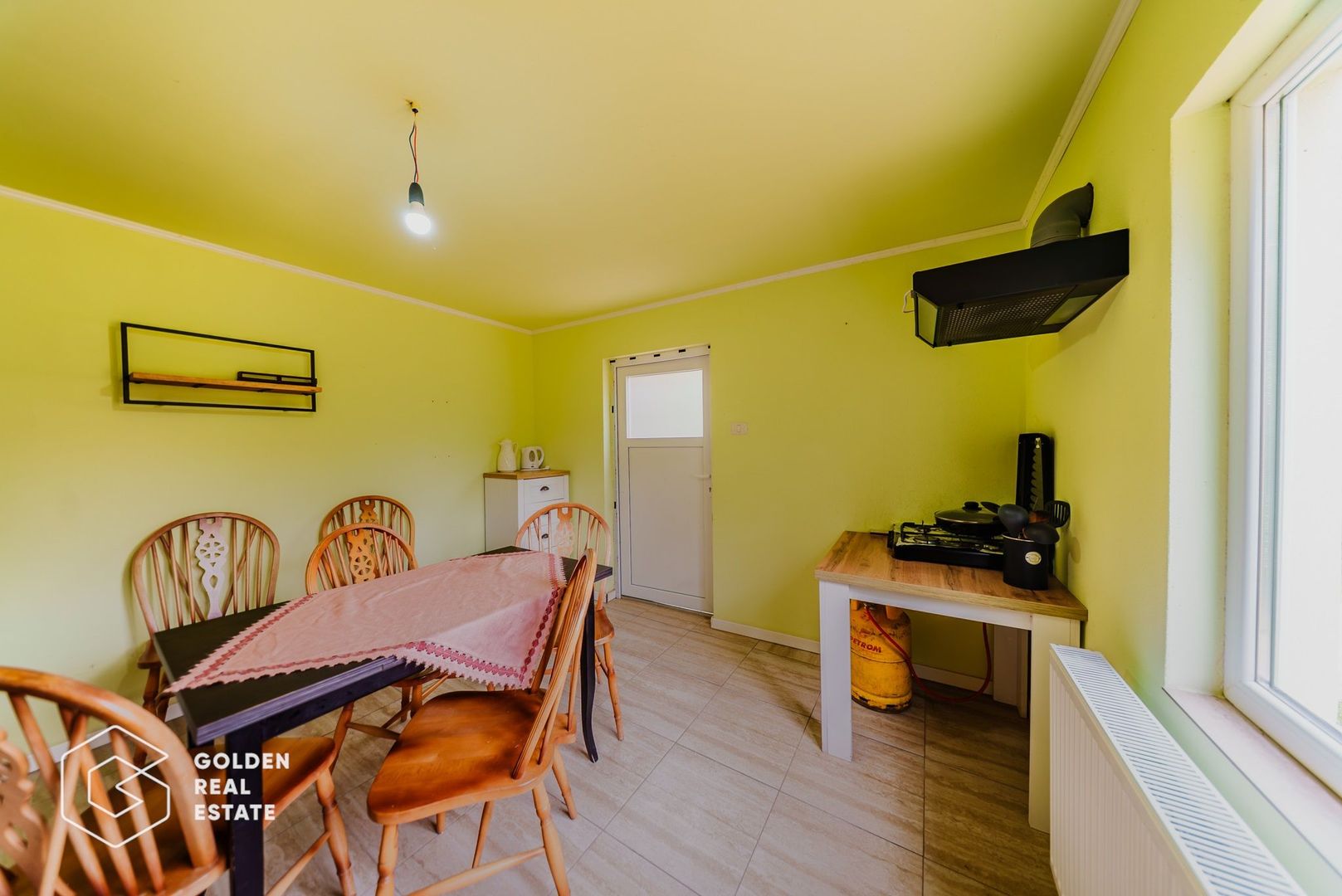 Afacere la cheie: Pensiune functionala sau casa de locuit, Ghioroc - Poză 28