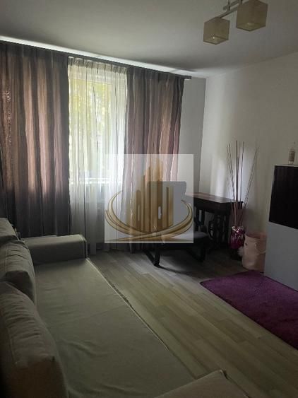 Vand apartament 2 camere mobilat+boxa - Poză 1