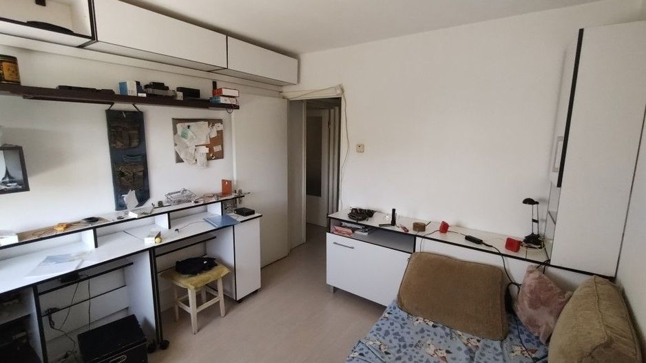 Vanzare apartament 3 camere in Titan- Aleea Giurgeni - Poză 4