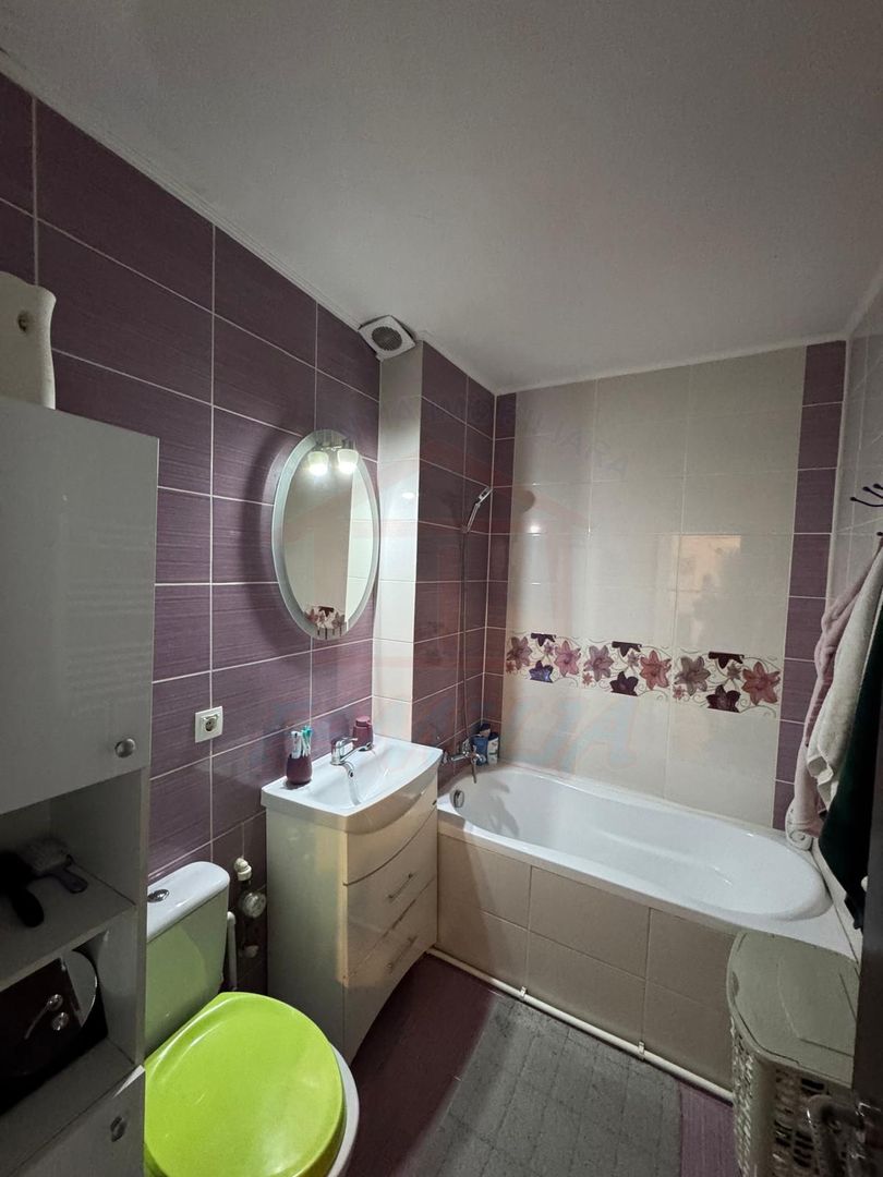 52.ooo euro NEGOCIABIL!!!, 2 camere, mobilat si utilat, Micro16 - Poză 11