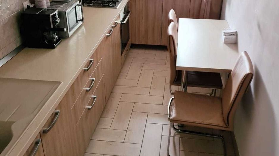 cam, bloc 2015, 50mp utili,Titan, 900m de metrou - Poză 3