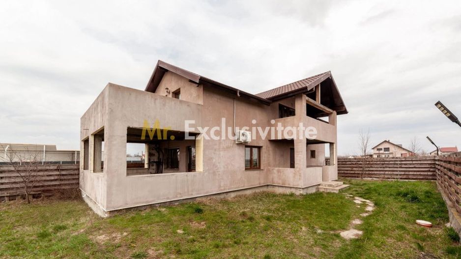 Casa moderna in Bradu - 3 camere,sauna proprie,mobilata , - Poză 17