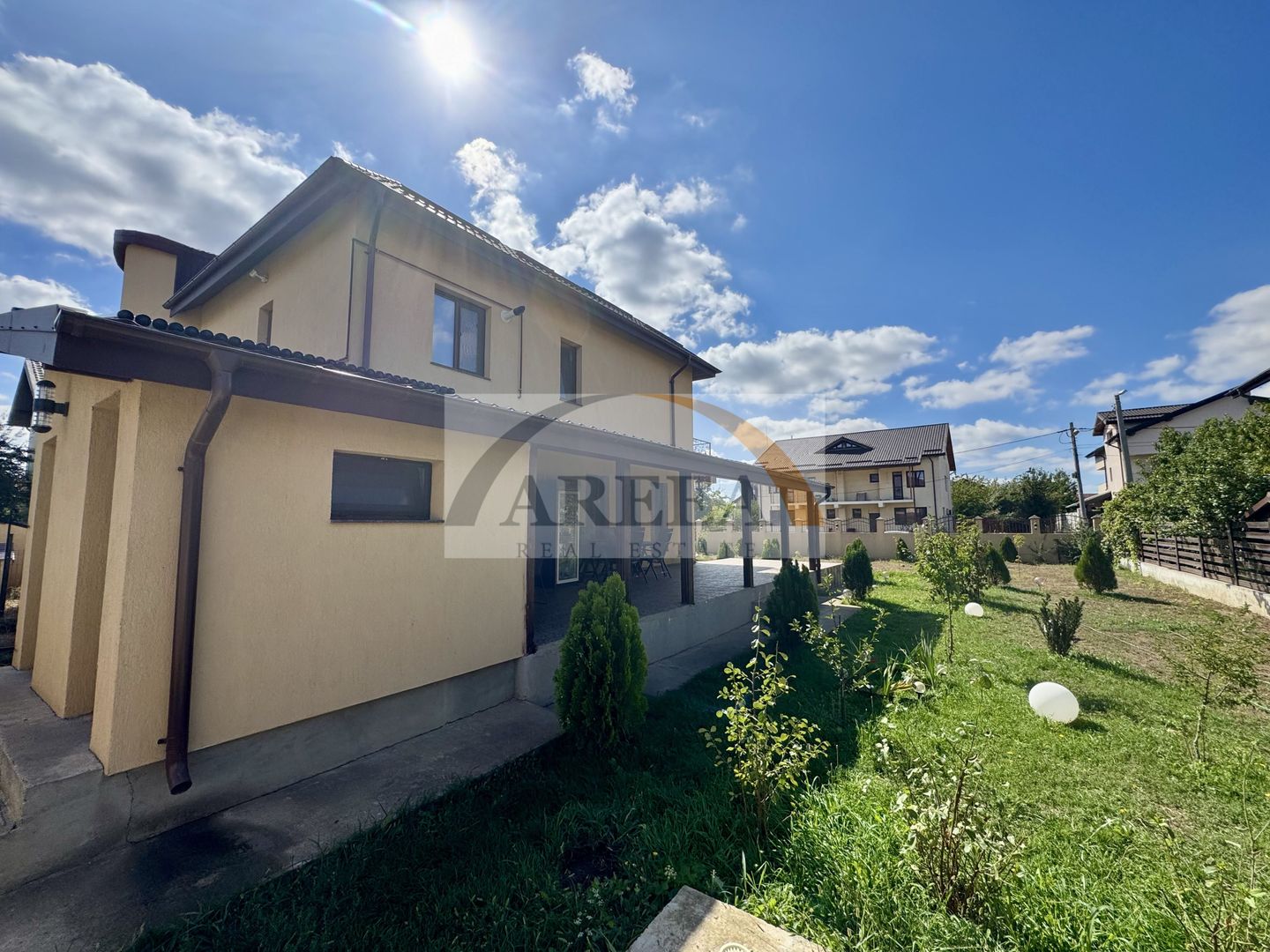 Berceni - VILĂ UNICAT, spațioasă, curte 1.000 mp, la 7 min metrou - Poză 48