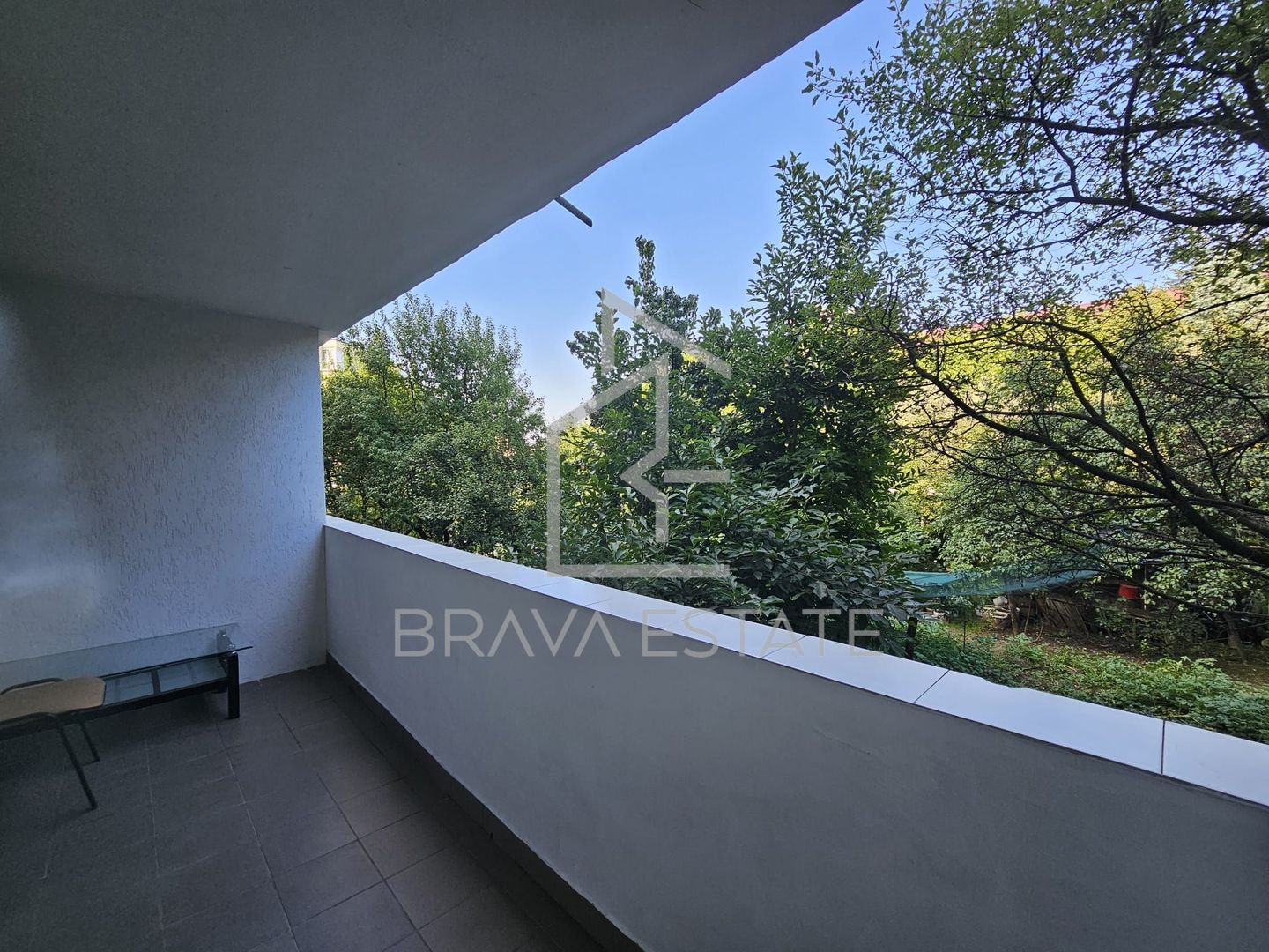 Apartament 3 camere, 100mp, 2 băi, 2 balcoane, 2 parcări, str Pădurii - Poză 8