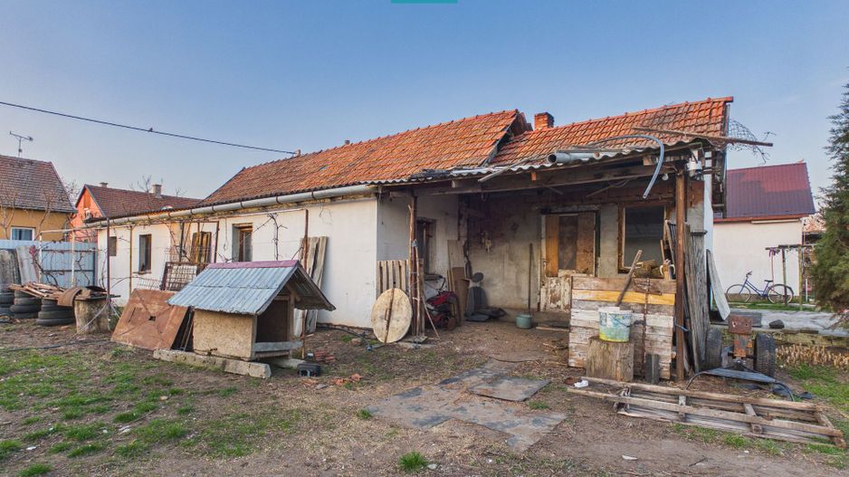 Casă din 2 corpuri cu 5 camere în  Lőkösháza - Poză 17