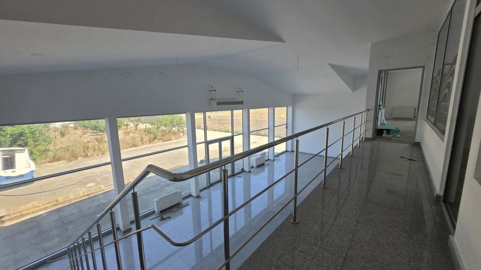 Hală de vânzare – spațiu depozitare, atelier și birouri – 2178 mp teren - Poză 11