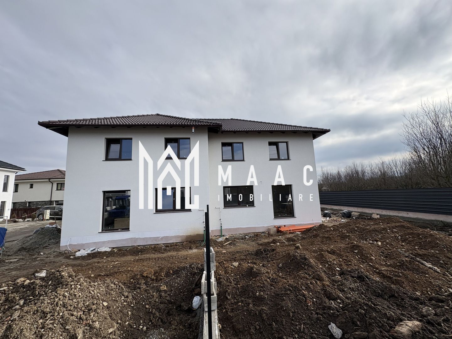 Casa tip duplex I 5 camere I Curte de 400 mp I Selimbar - Poză 1