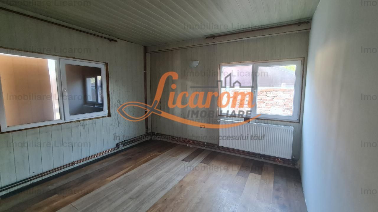 Proprietate in Cristian cu trei constructii+o fundatie,450000euro - Poză 33