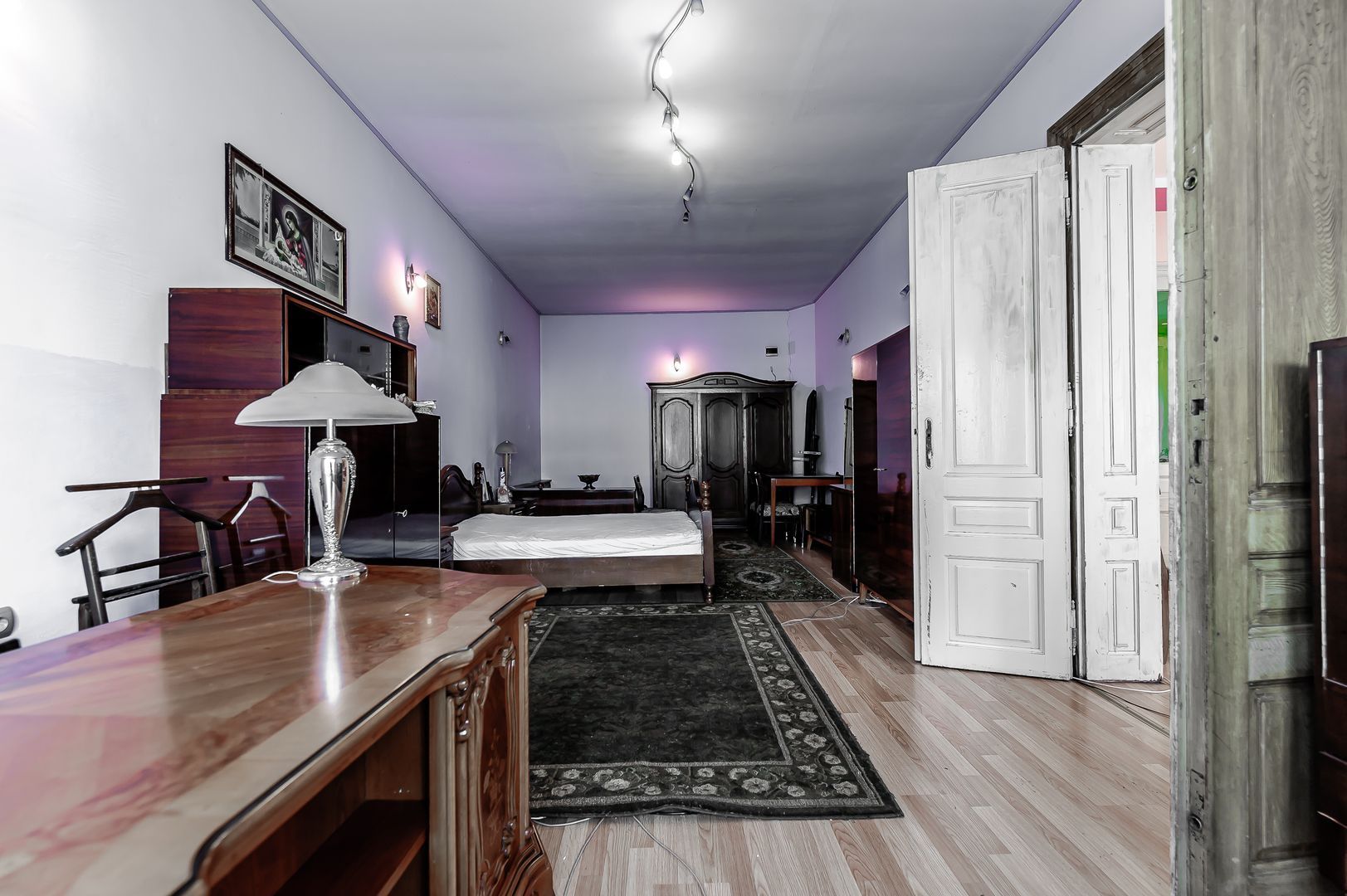 Locuință spațioasă cu grădină mare în Aradul Nou, calea Timișorii - Poză 5