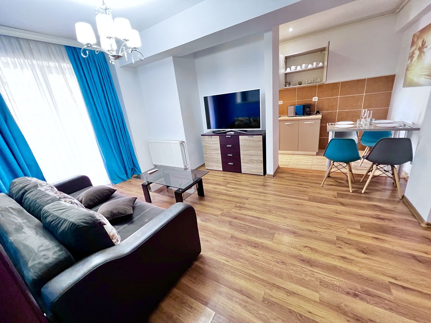 Apartament 2 camere SUMMERLAND - 2 Bai - Foarte Spatios - Poză 3