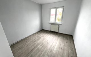 Apartament 2 camere cu balcon, pivnita Sibiu, scoala 9 - Poză 12