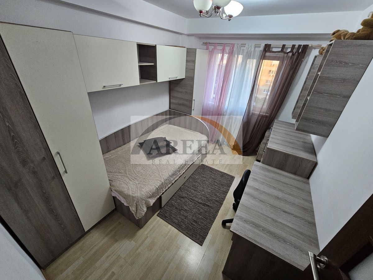 De vanzare - elegant, renovat complet - 3 camere la Calea Vacaresti - Poză 6
