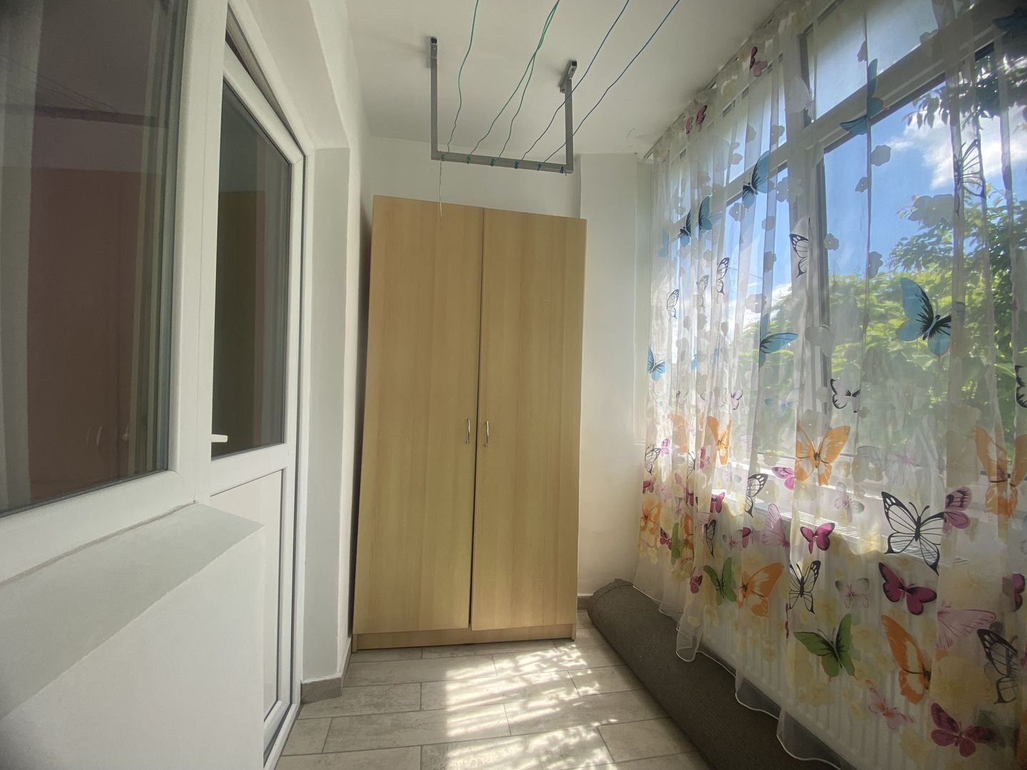 Etajul 1! VAnzare apartament cu 3 camere in Targoviste - micro 11 - Poză 13