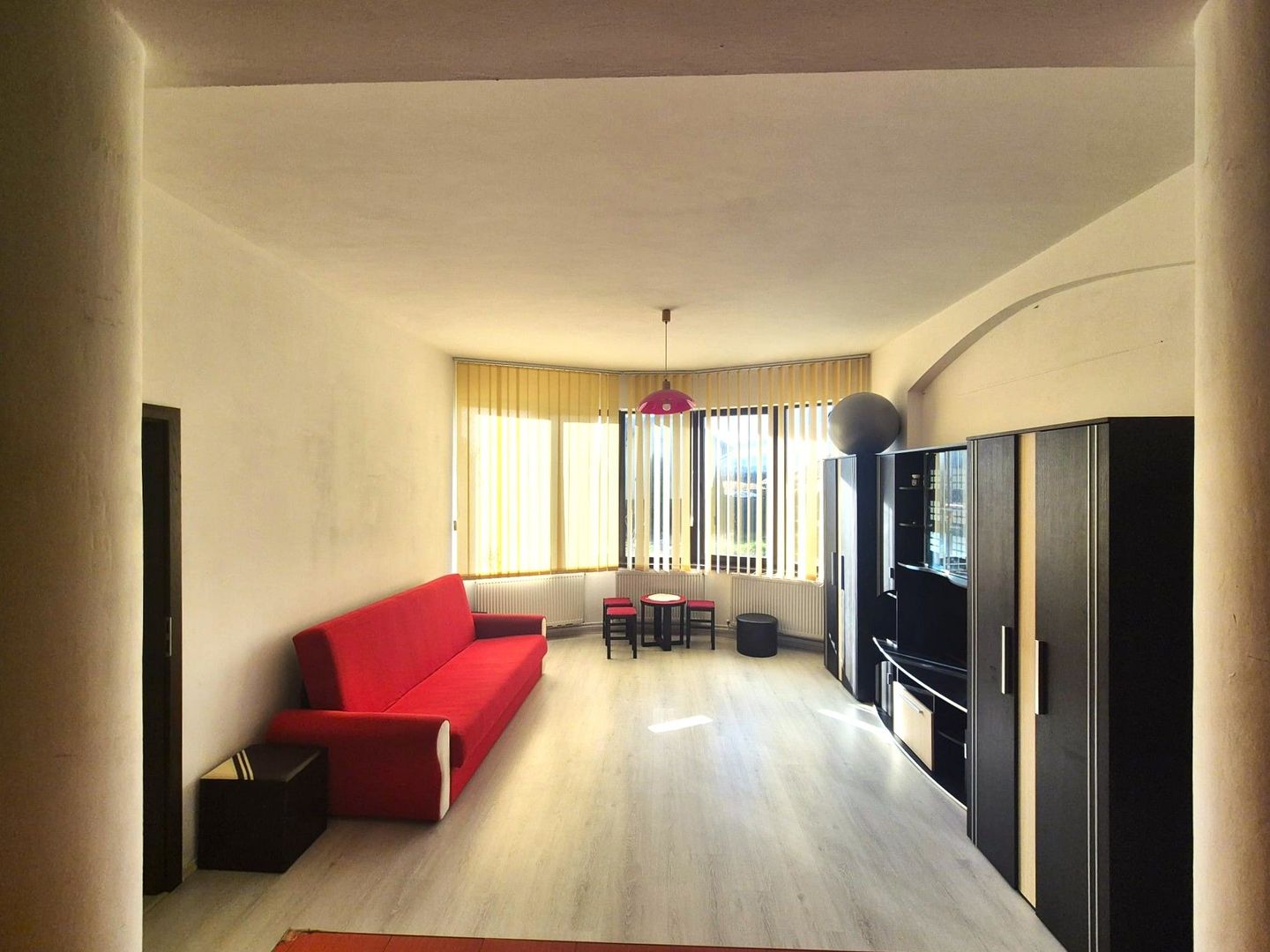 Apartament la casă cu grădină - Poză 6