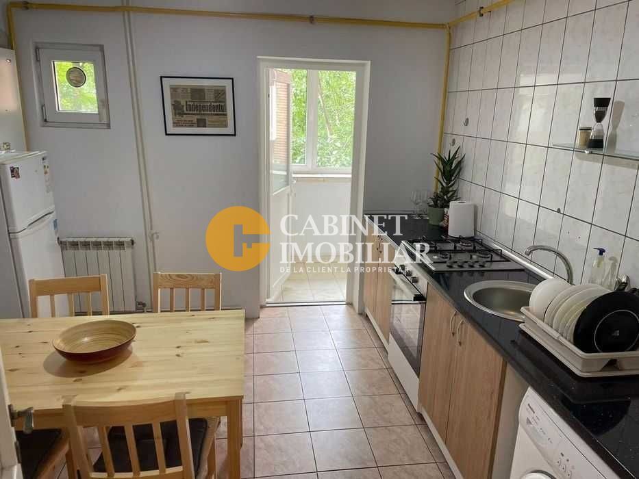 Vinzare apartament 2 camere Arcu Iasi - Poză 1