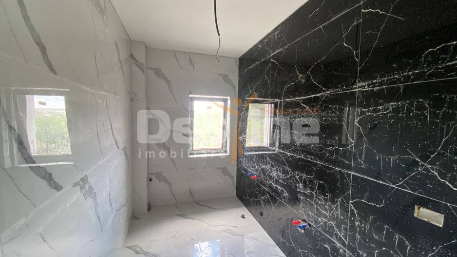 Oportunitate unica Apartament cu 2 sau 3camere in zona Pietricica - Poză 14