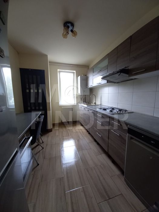 3 camere Decomandate Gheorgheni zona Hotel Royal - Poză 2