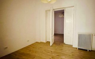 PIATA ROMANA, Proprietar , apartament 3 camere in vila - Poză 6