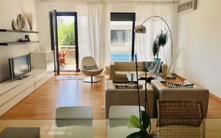 APARTAMENT CU 3 DORMITOARE LA INCHIRIERE IN COMPLEX CU PISCINA - Poză 1