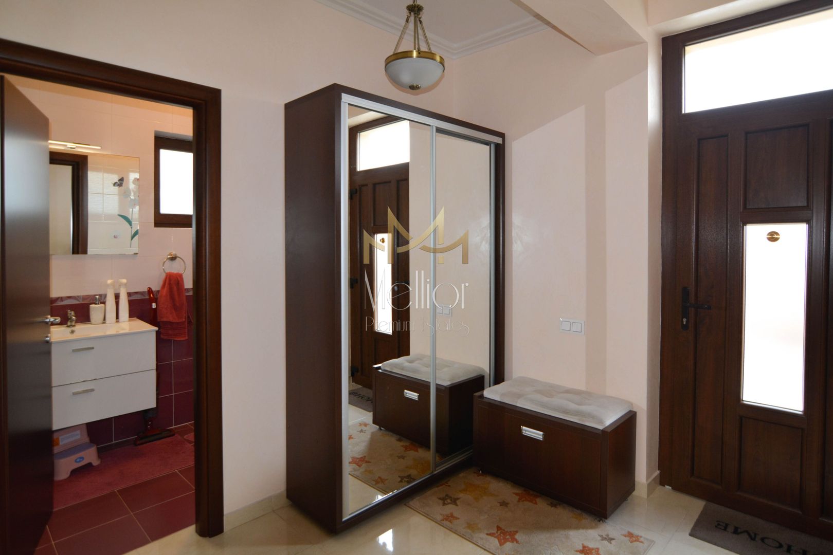 Casă spațioasă de vânzare în Gheorgheni – vedere spre parc - Poză 14