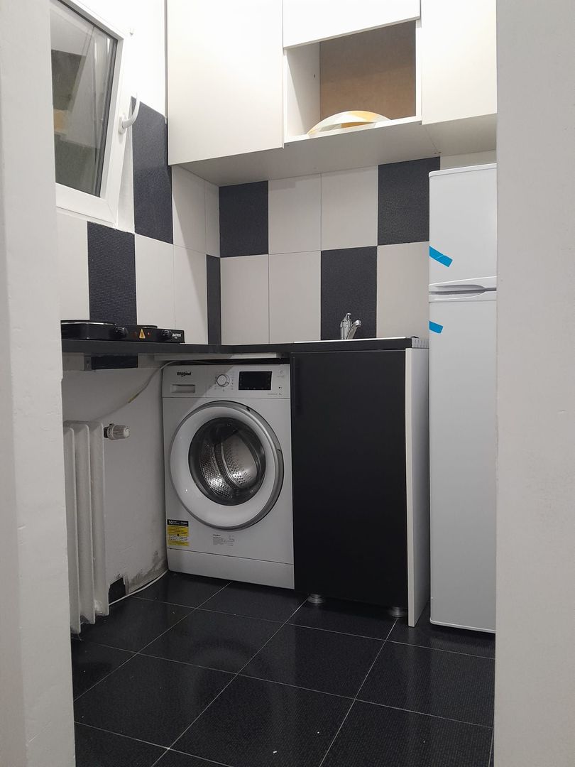 Garsoniera 19 mp str. Postavarul - Poză 13