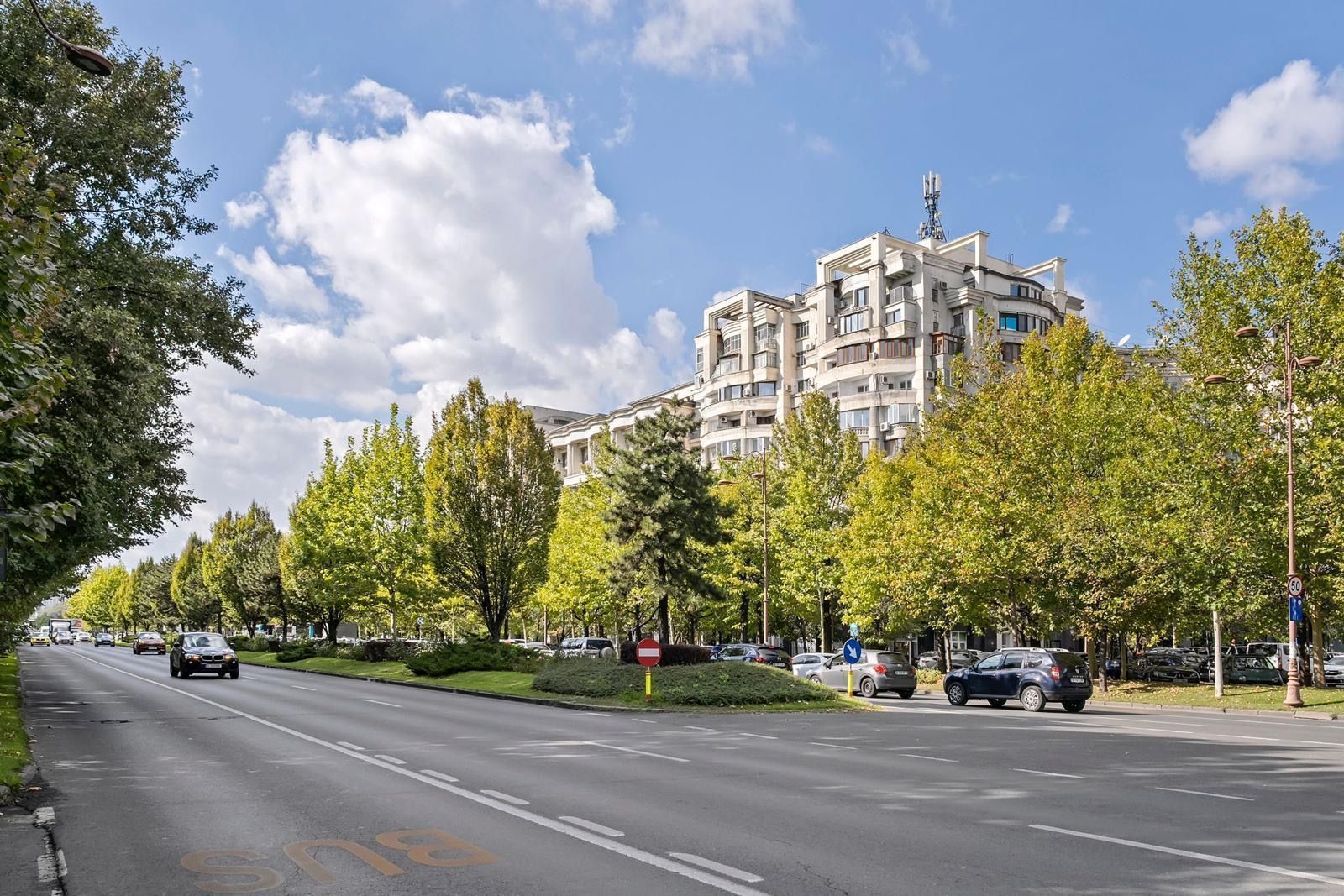 Ultracentral 4 camere Unirii renovat utilat mobilat  anul  1987 - Poză 6