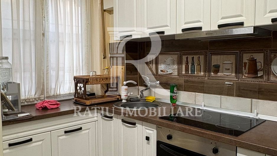 Apartament cu 3 camere | Zona Centrala | Oradea - Poză 12