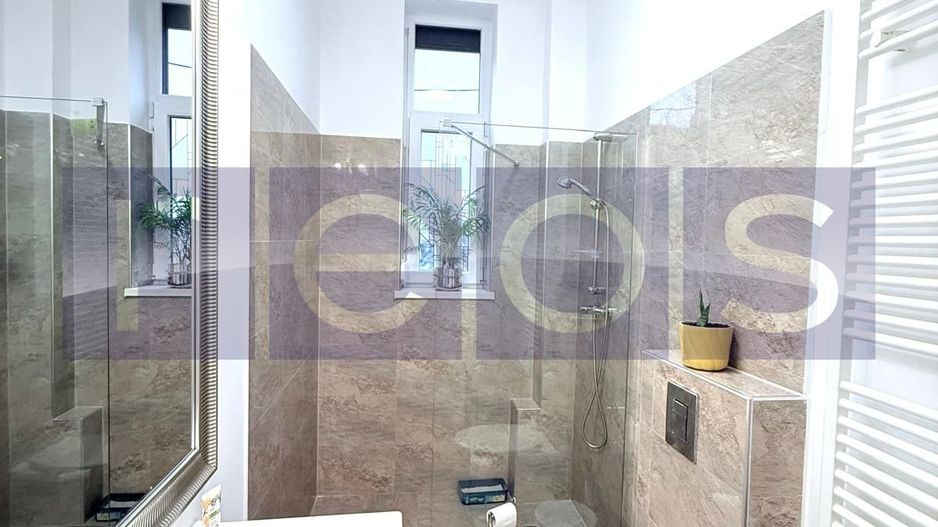 DE VANZARE 2 CAMERE IN VILA P+2 + BOXA + 2 BAI - CENTRALA - VICTORIEI - Poză 8