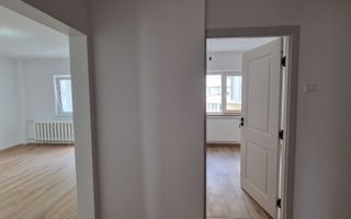 VANZARE 3 CAMERE | DECOMANDAT- VEDERE MIXTA |  ZONA NERVA TRAIAN - Poză 4