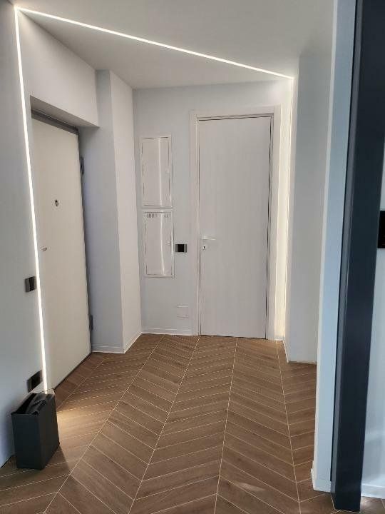Apartament tip Loft cu finisaje industriale si gradina - Poză 11
