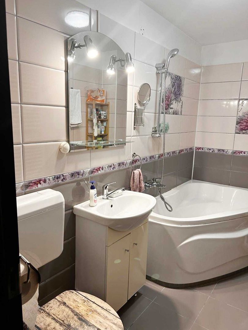 Vanzare Apartament 2 camere, 60 mp utili, etaj 4/8, mobilat si utilat, Sebastian - Poză 8