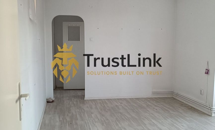 Garsoniera de vanzare la Hala Traian Calea Calarasi - Poză 1