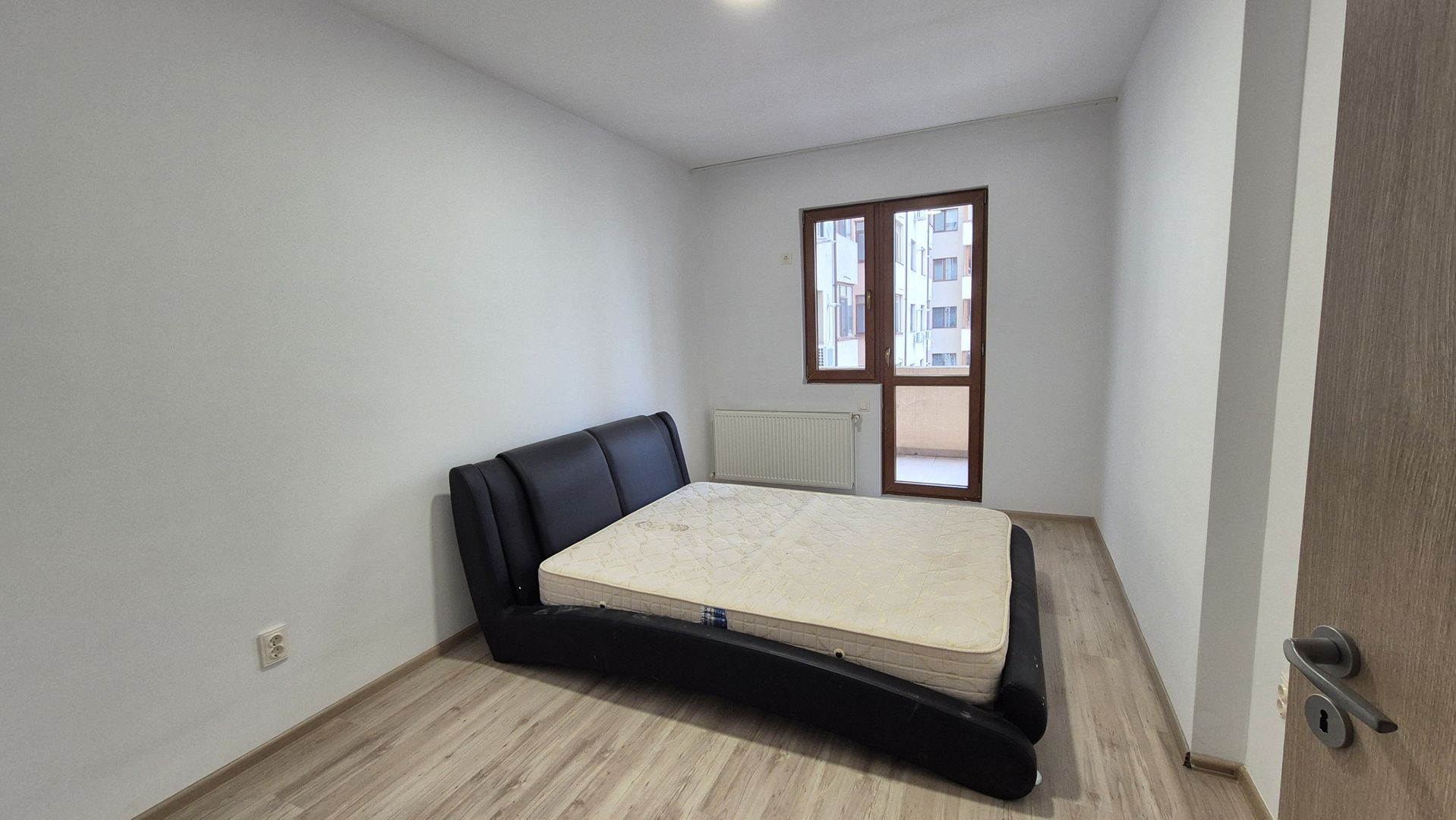 Apartament cu 3 camere 86,31 mp in prel. Ghencea - cartierul Latin - Poză 3
