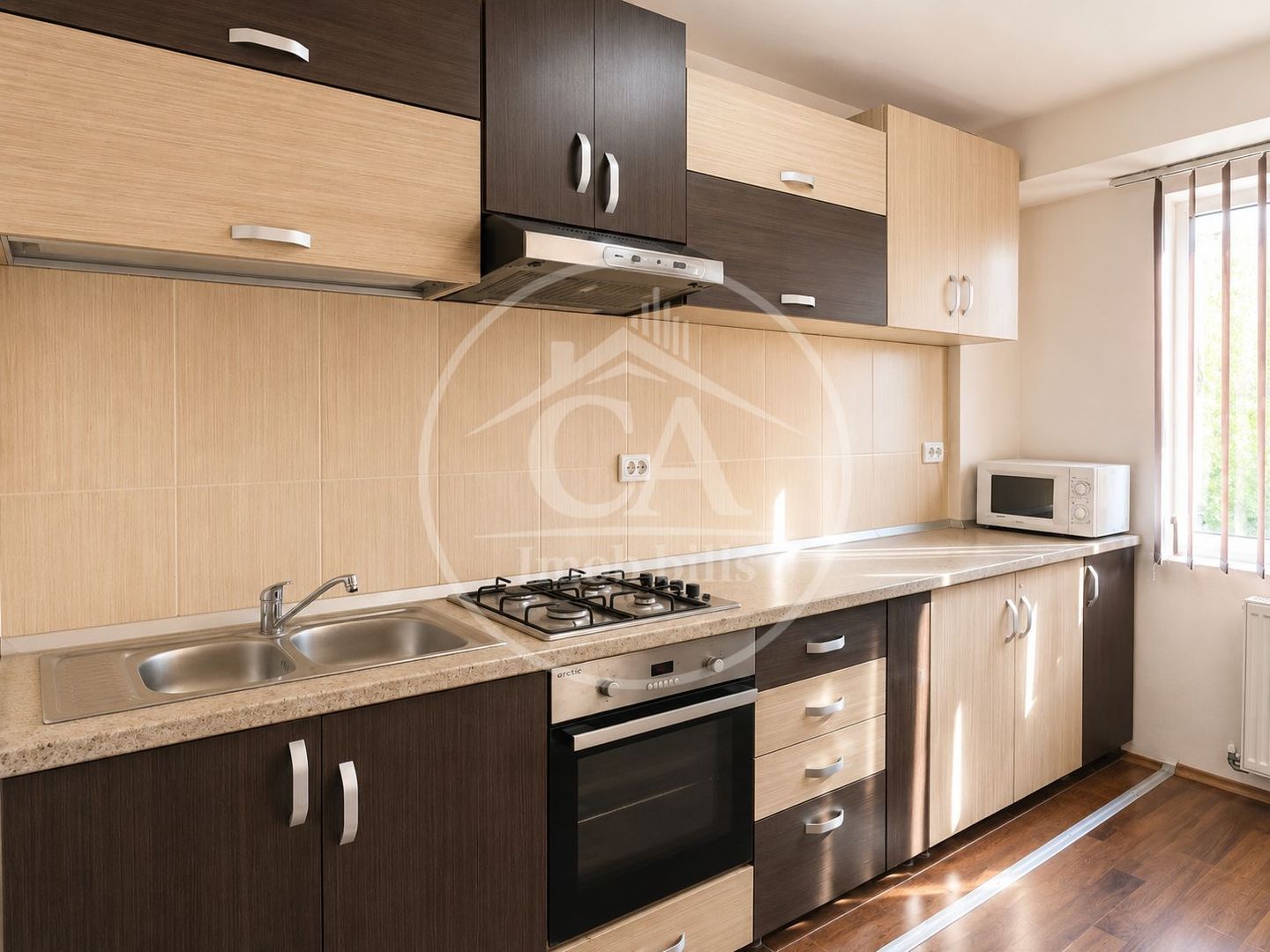 Apartament cu 3 camere de vânzare în zona Calea Clujului, Oradea - Poză 8