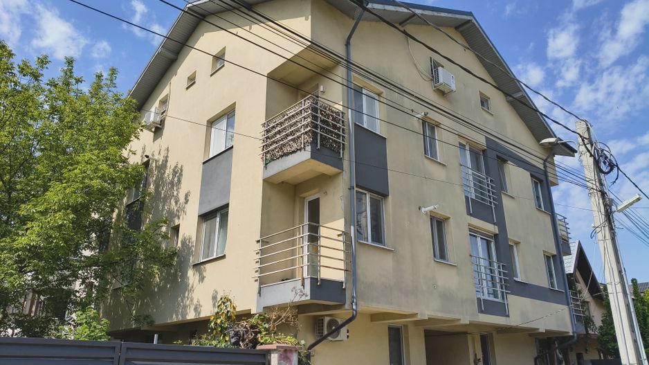 2cam.dec.mob-util complet+curte62mp+parcare/10min metrou D.leonida - Poză 11