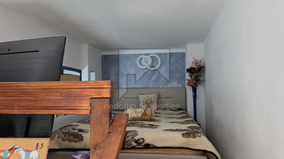 Vanzare apartament 4 camere - Sebastian - Vulcan - Poză 6