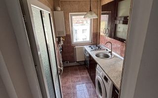 Apartament 2 camere, mansardă, Mircea cel Bătrân, Alexandru cel Bun - Poză 4