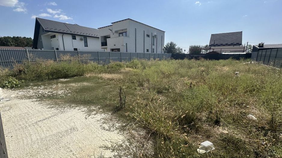 Teren imprejmuit + gard intre case zona Magic Trivale - Poză 3