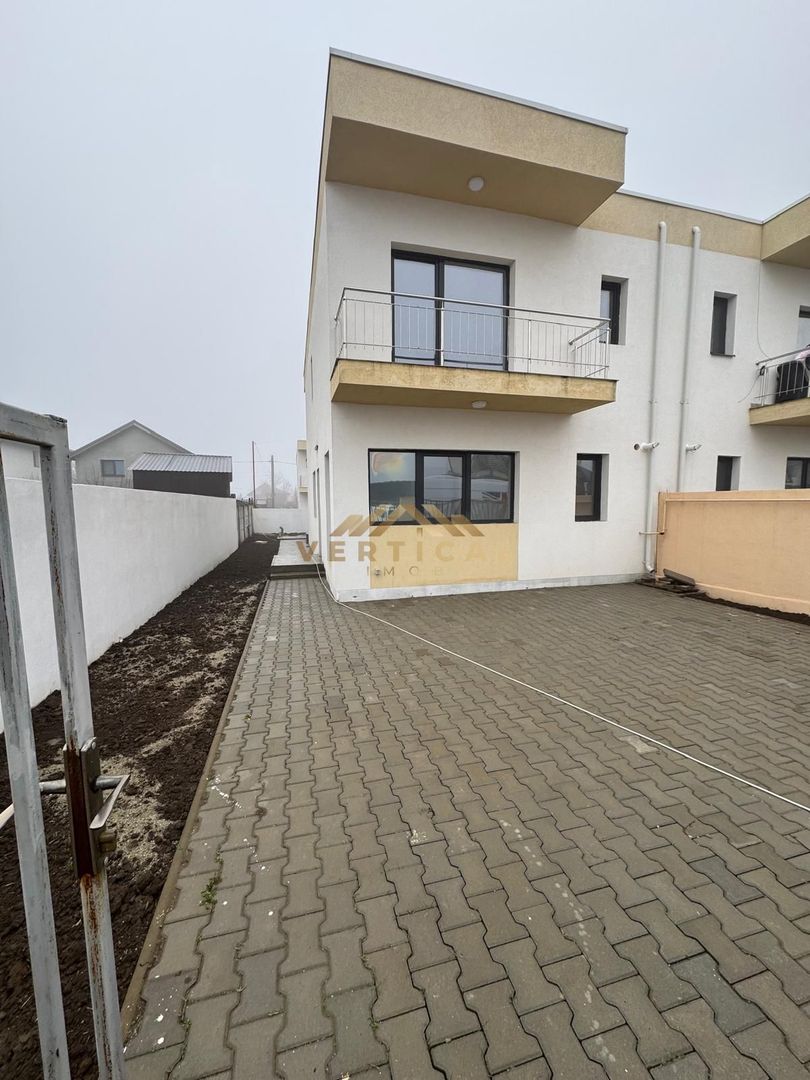 Duplex, 286 mp teren, in spate la Primarie, Berceni - Poză 1