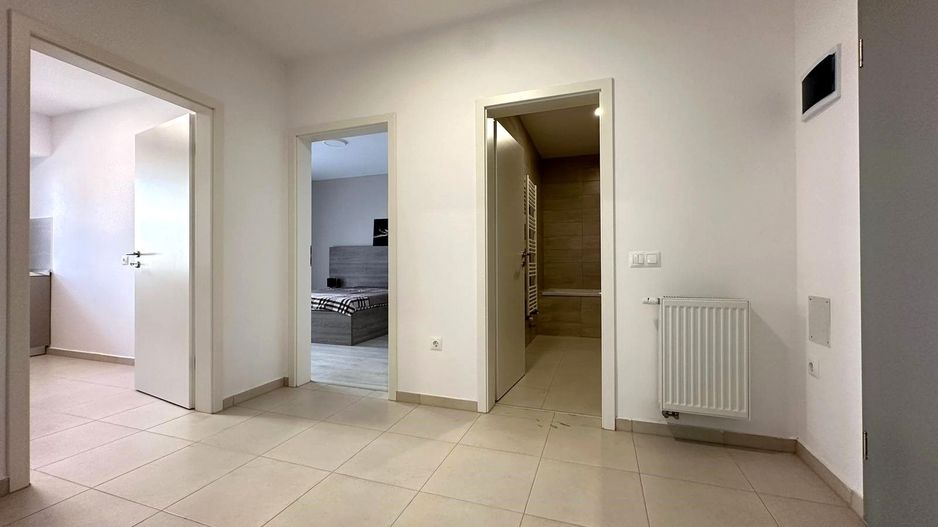 Vanzare apartament nou mobilat cu parcare si boxa Avantgarden 3 - Poză 17