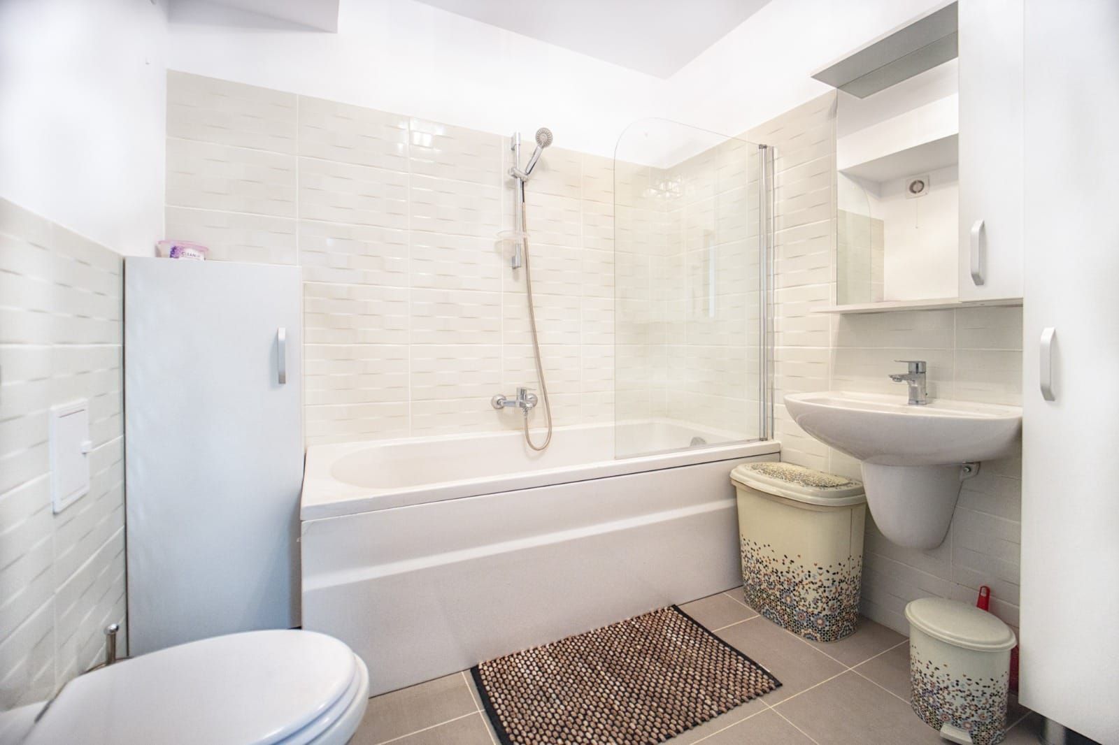 Apartament deosebit cu terasă panoramică – Sanpetru, Str. Sfinții Constantin - Poză 13