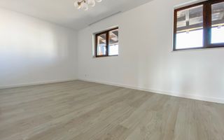 Va propunem spre inchiriere un spatiu pentru birou in Gheorgheni. - Poză 8